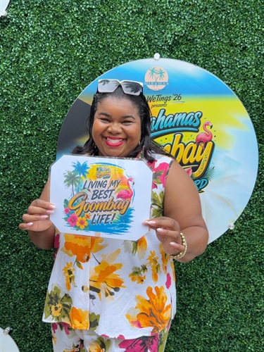 A-smile-that-lights-up-the-festival—Bahamas-Goombay-Broward