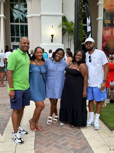 Bright-smiles-and-good vibes-from-Bahamas Goombay Broward-attendees