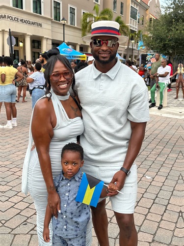 Family-enjoying-the-event