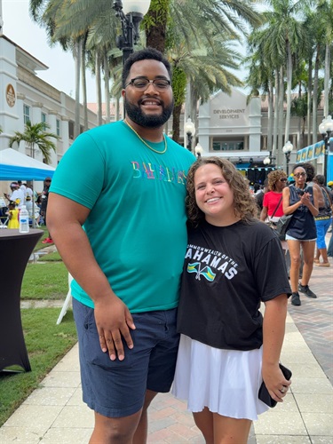 ouple-enjoying-the-fun-at-Broward-Goombay-Broward