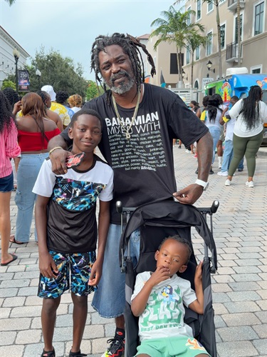 Family-enjoying-Bahamas-Goombay-Broward