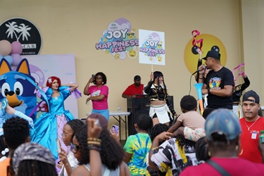 Commissioner-Cherasard-and-performers-bring-energy-and-unity-to-the-Joy-and-Happiness-Fest