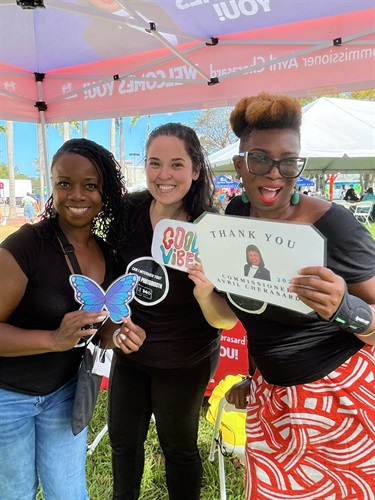 Community-members-are-all-smiles-at-the-Joy-and-Happiness-Fest