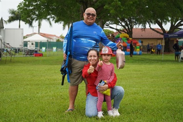 Family-enjoying-play-it-safe-palooza
