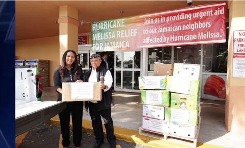 Key Food and Vice Mayor Yvette Colbourne in front of store.jpg