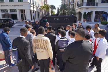 City-Tour-with-students